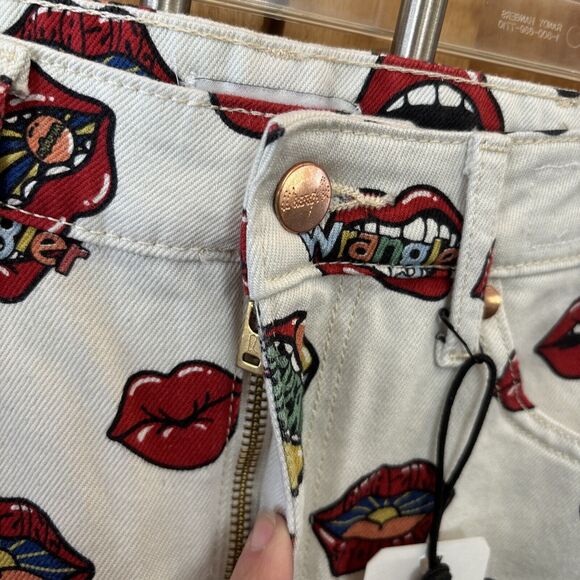 Wrangler Barrel 652 Read My Lips Jeans Women 29x31” New Cotton Zip Pockets Logo - Picture 4 of 16
